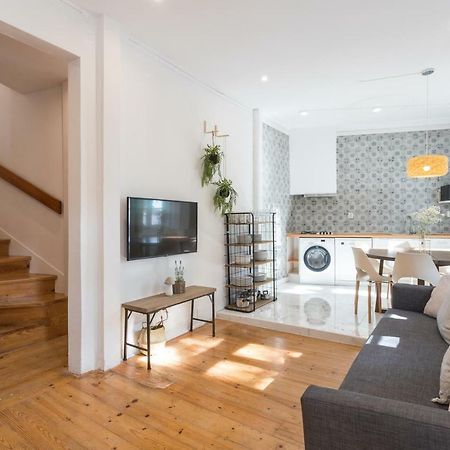 Alfama Tale Four-Bedroom Apartment W/ River View - By Lu Holidays 리스본 외부 사진
