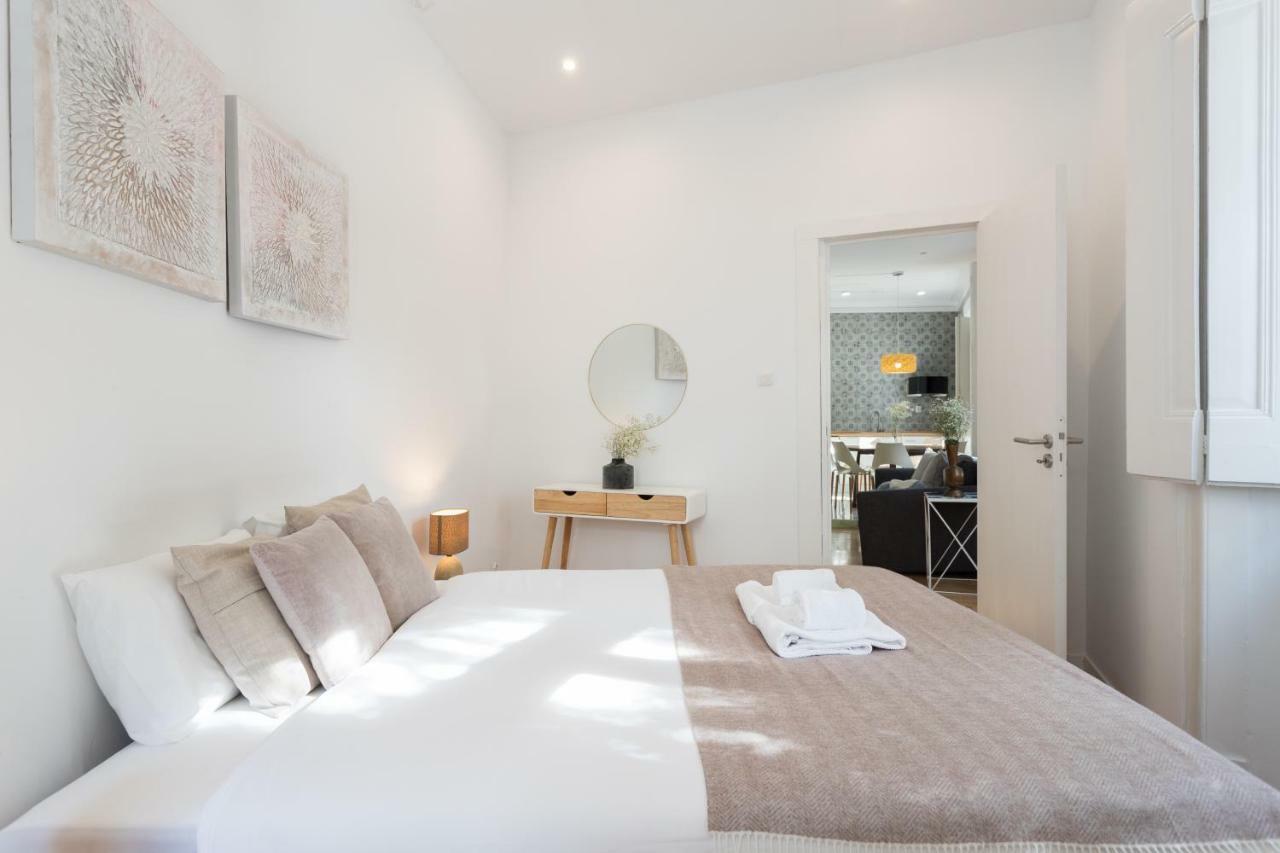 Alfama Tale Four-Bedroom Apartment W/ River View - By Lu Holidays 리스본 외부 사진